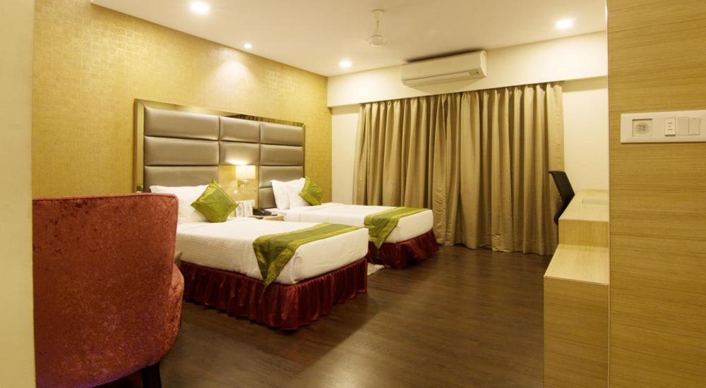 Kc Manor Hotell Jamshedpur Eksteriør bilde