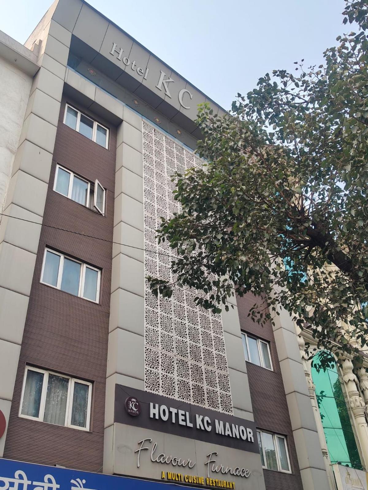 Kc Manor Hotell Jamshedpur Eksteriør bilde